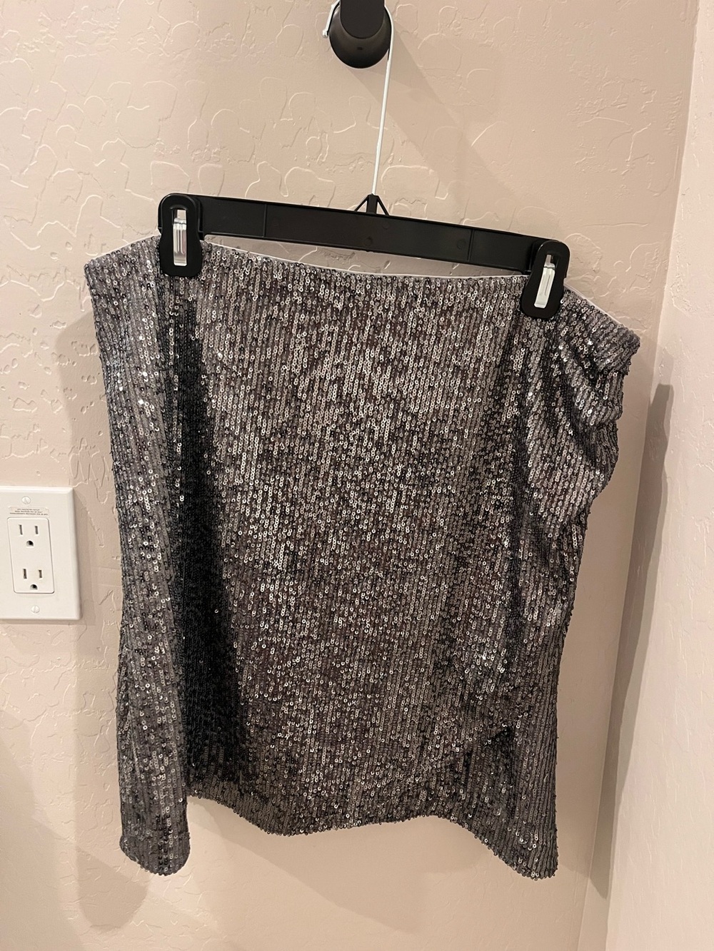 Ann Taylor Loft Sequin Pencil Skirt - Silver size 10